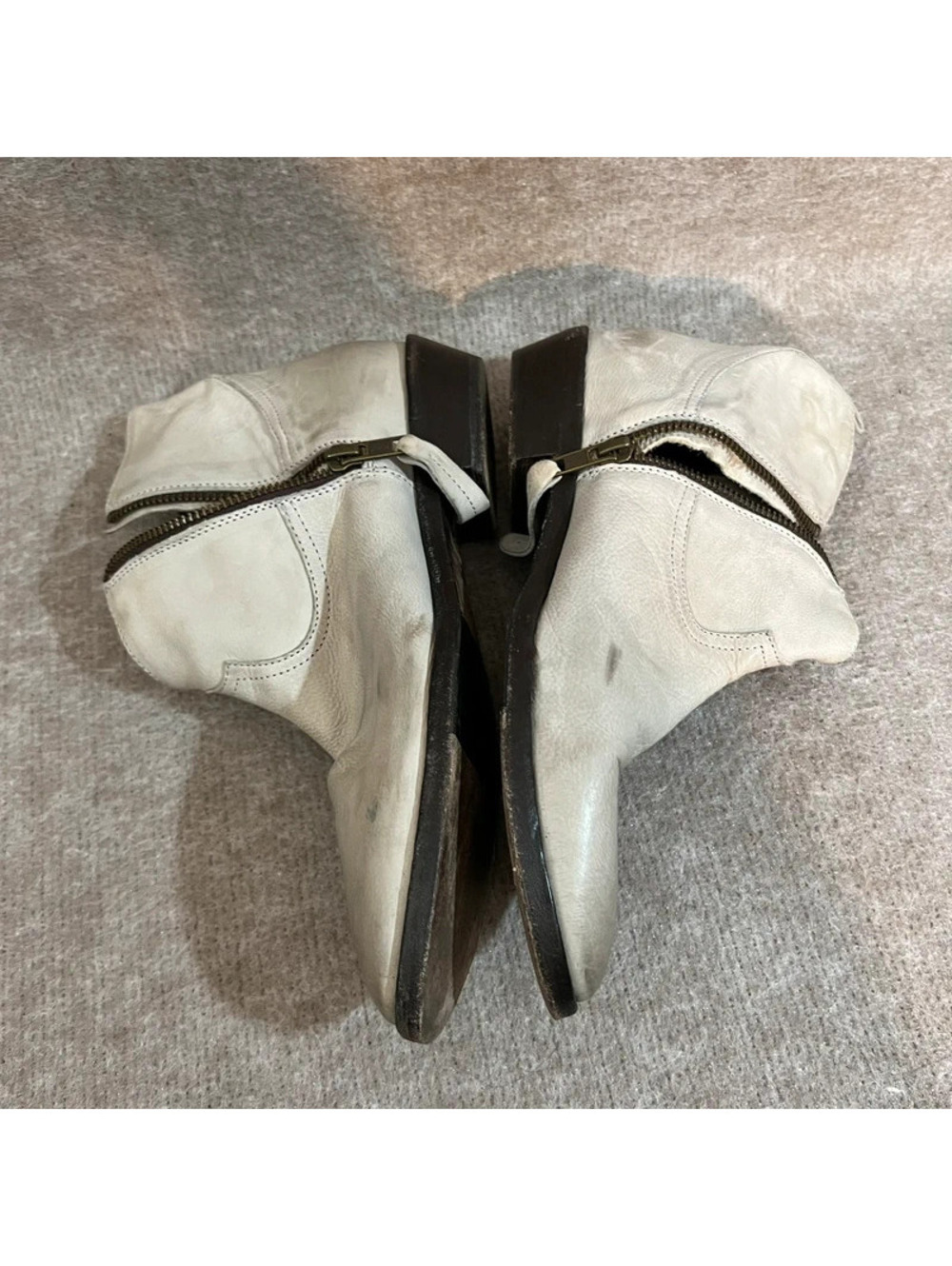 Freebird by Steven Off White Leather Zip Booties EU 39